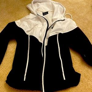 Nike Windbreaker Medium
